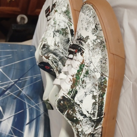 Airwalk Huntington size 9  shoes new splatter paint design by SLICK-BUD - Picture 3 of 5